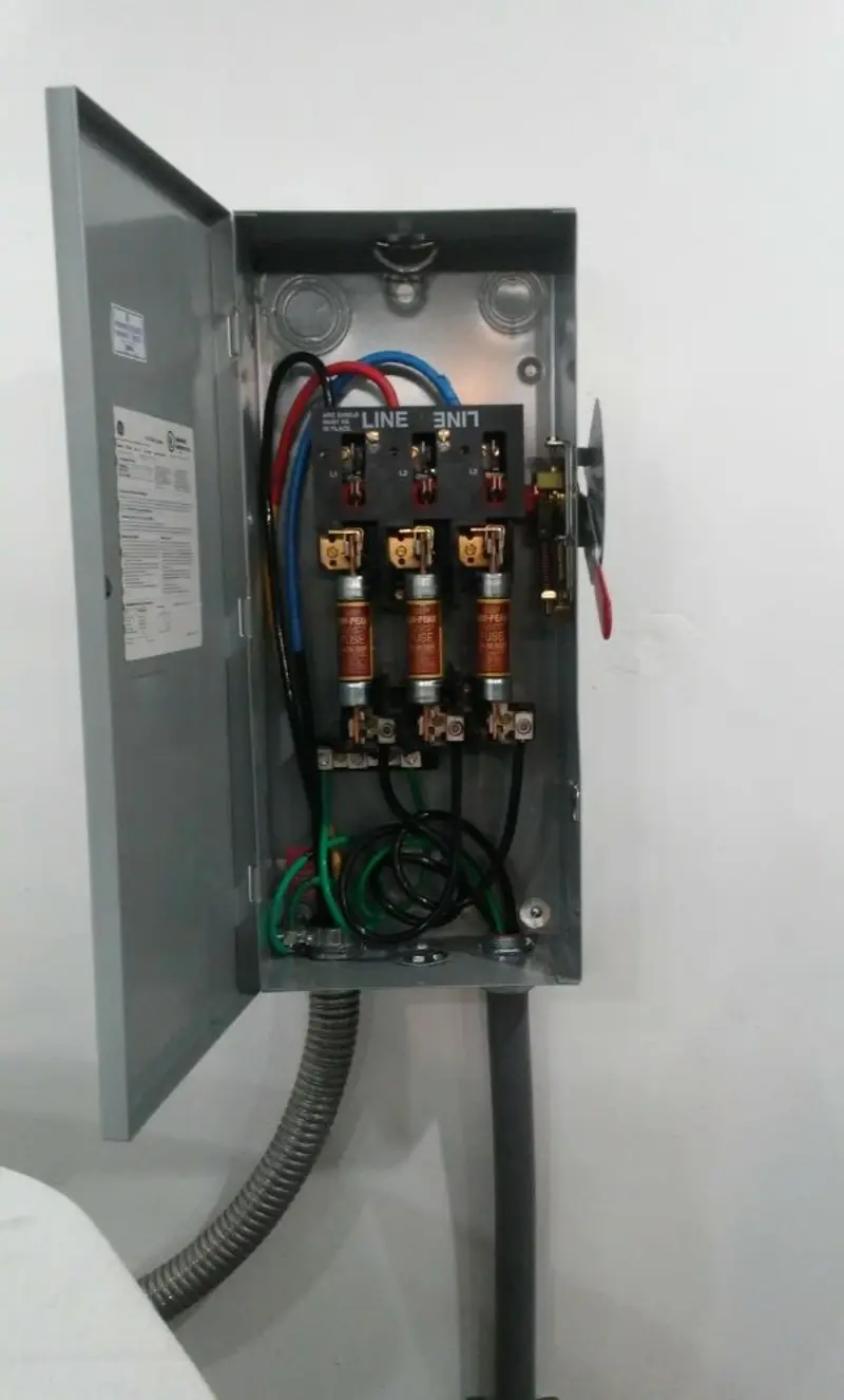 Three-phase disconnect switch installed for Electrical Wiring & Rewiring in Justin
